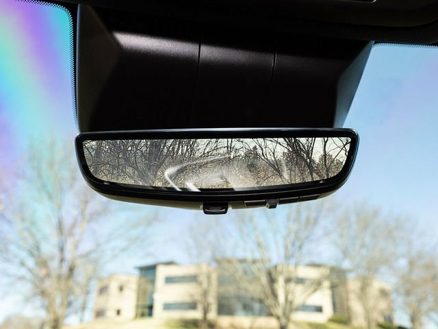 Used 2023 Cadillac Escalade ESV Premium Luxury image 50