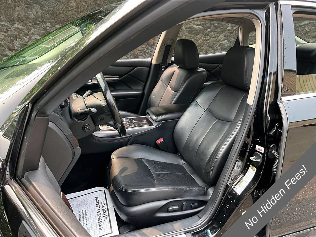 Used 2019 INFINITI Q70 Luxe AWD/4WD image 21