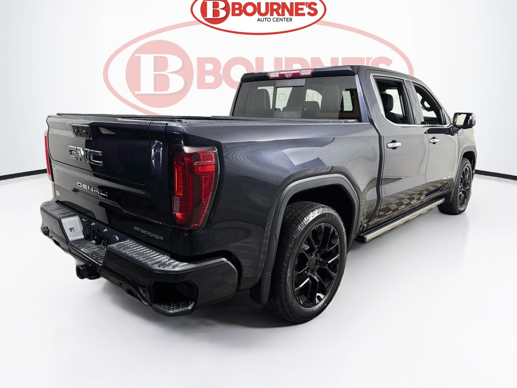Used 2024 GMC Sierra 1500 Denali Ultimate AWD/4WD image 13