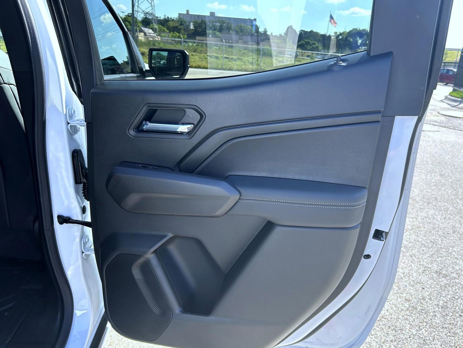 New 2026 Chevrolet Colorado LT w/ LT Convenience Package image 18