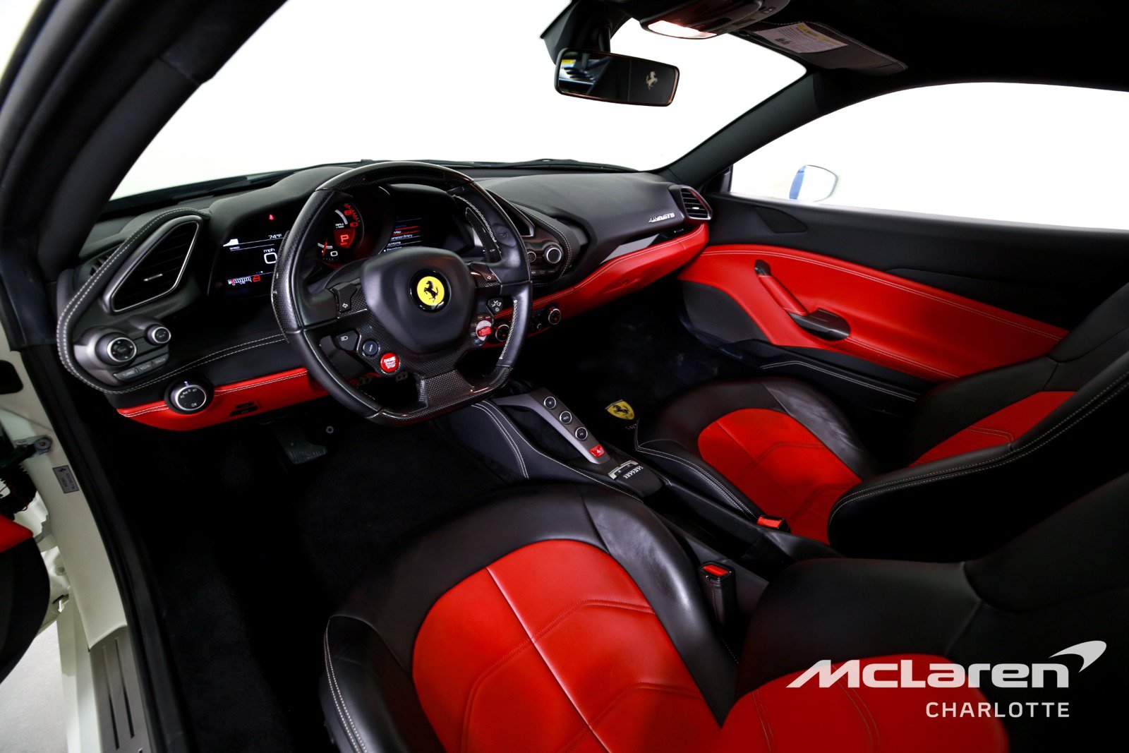 Used 2019 Ferrari 488 GTB RWD image 12