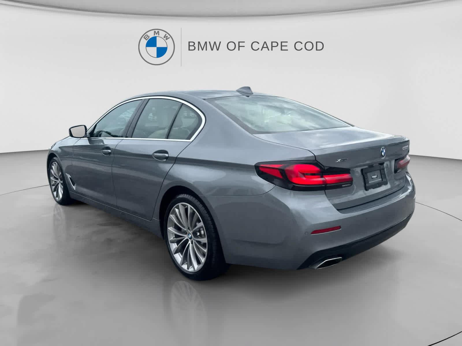Used 2023 BMW 530i xDrive w/ Convenience Package AWD/4WD image 7