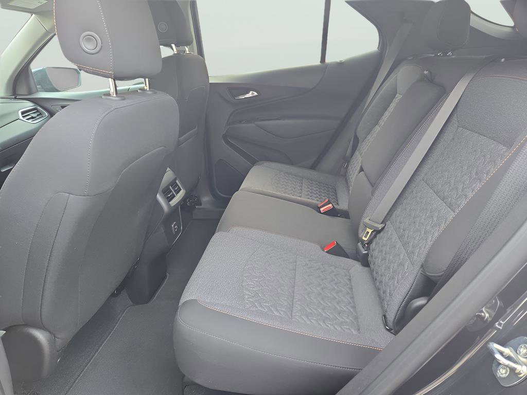 Used 2023 Chevrolet Equinox LT image 9