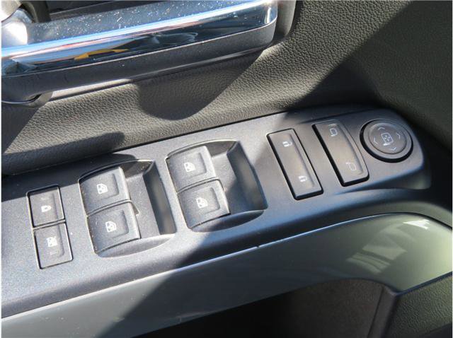 Used 2018 Chevrolet Silverado 1500 LT w/ All Star Edition image 26