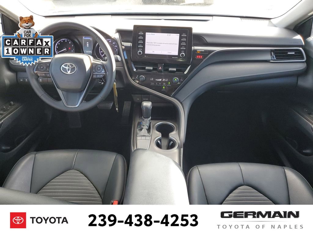 Used 2022 Toyota Camry SE image 17
