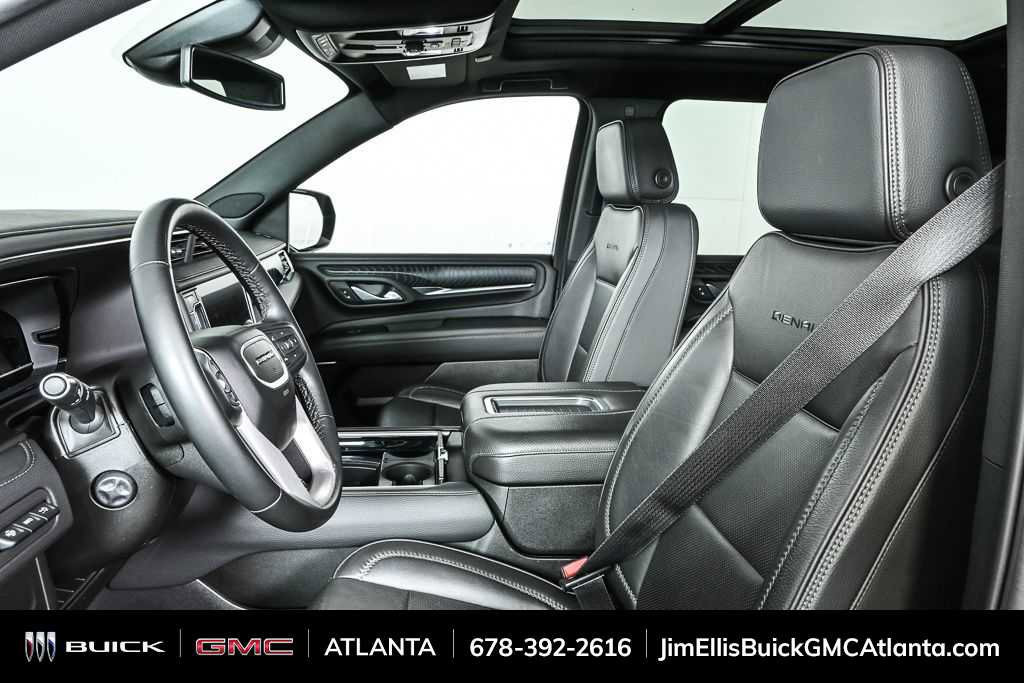 Used 2024 GMC Yukon XL Denali image 6