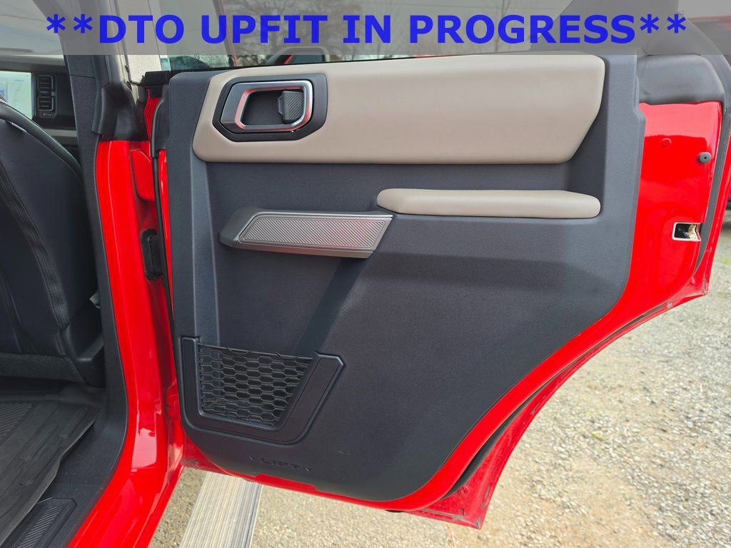 Used 2023 Ford Bronco Wildtrak image 19