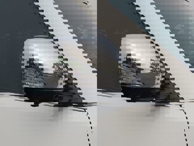 Certified 2023 Nissan Armada Platinum w/ Captain's Chairs Package image 12