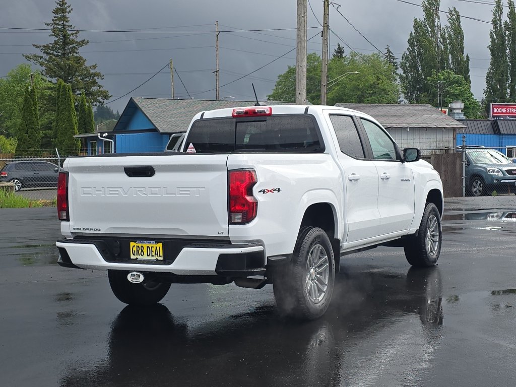 Certified 2024 Chevrolet Colorado LT w/ LT Convenience Package II AWD/4WD image 5
