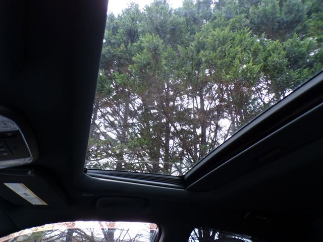 Used 2022 Dodge Charger SXT w/ Driver Convenience Group RWD image 30