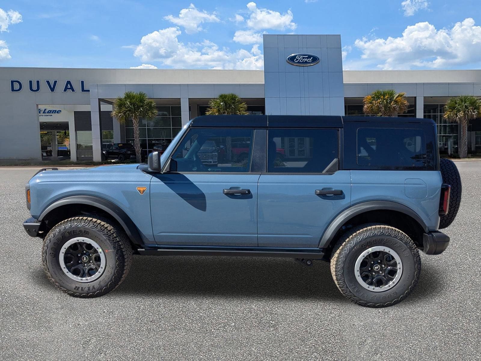 New 2025 Ford Bronco Badlands w/ Sasquatch Package AWD/4WD image 7