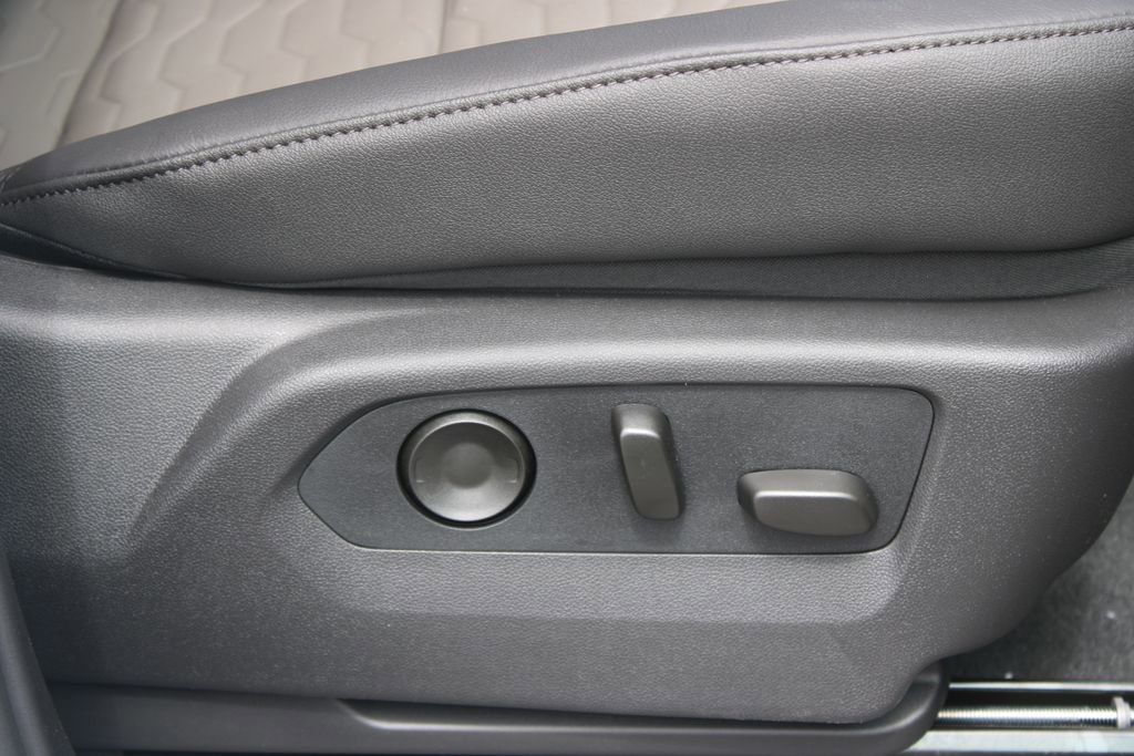 New 2026 Chevrolet Silverado 1500 ZR2 image 26