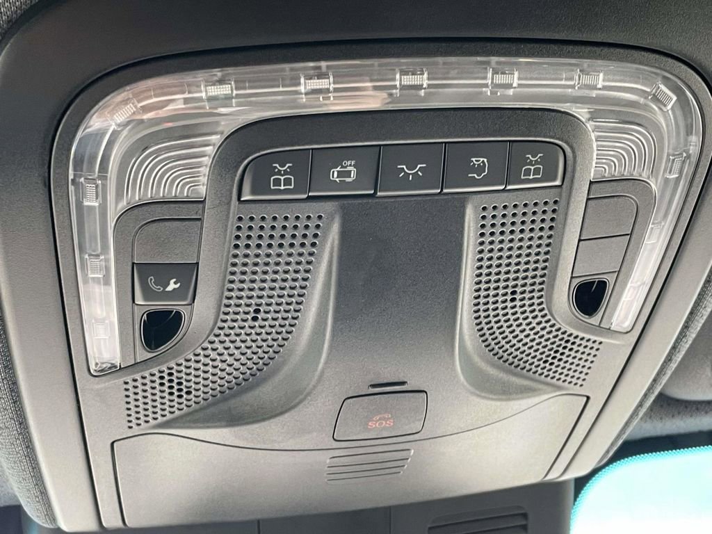 Used 2024 Mercedes-Benz Sprinter 2500 image 29