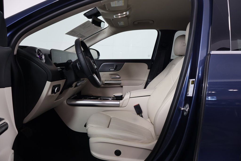 Certified 2022 Mercedes-Benz GLA 250 image 10