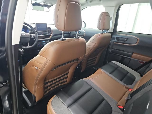 Used 2023 Ford Bronco Sport Outer Banks w/ Tech Package AWD/4WD image 17