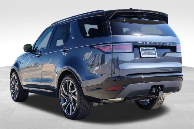 Used 2025 Land Rover Discovery Dynamic SE AWD/4WD image 8