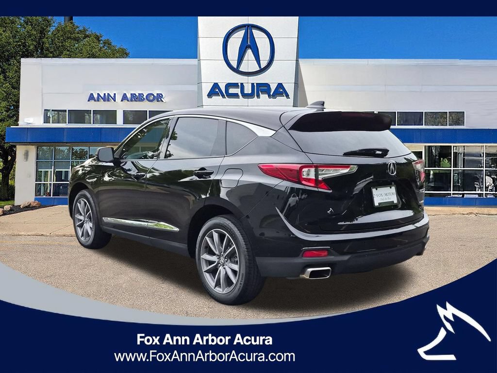 Certified 2024 Acura RDX w/ Technology Package AWD/4WD image 3