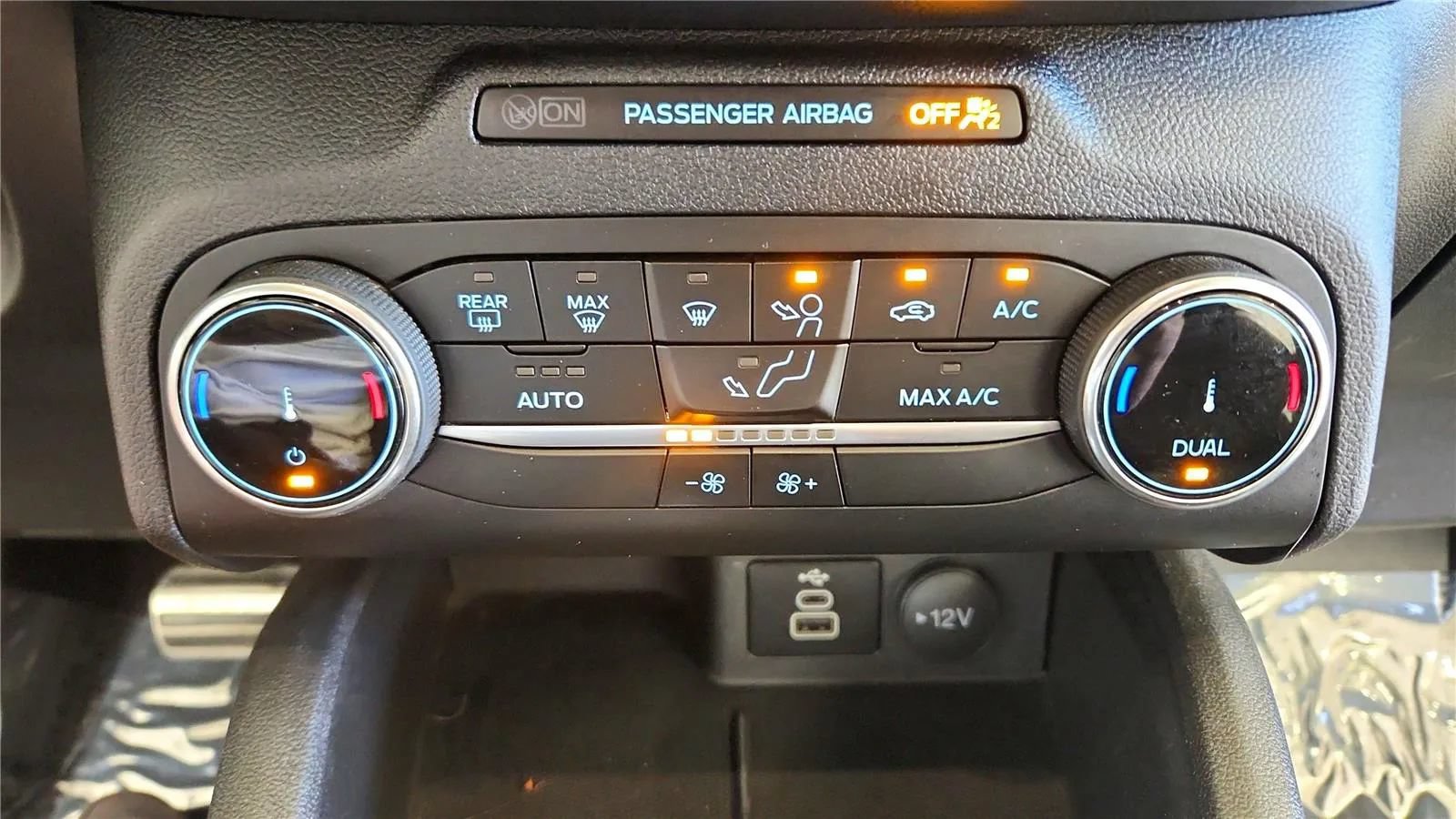 Used 2024 Ford Escape ST-Line FWD image 22
