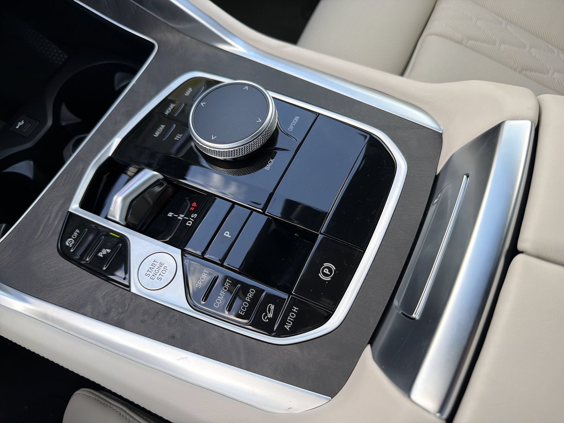 New 2027 BMW X6 xDrive40i AWD/4WD image 38