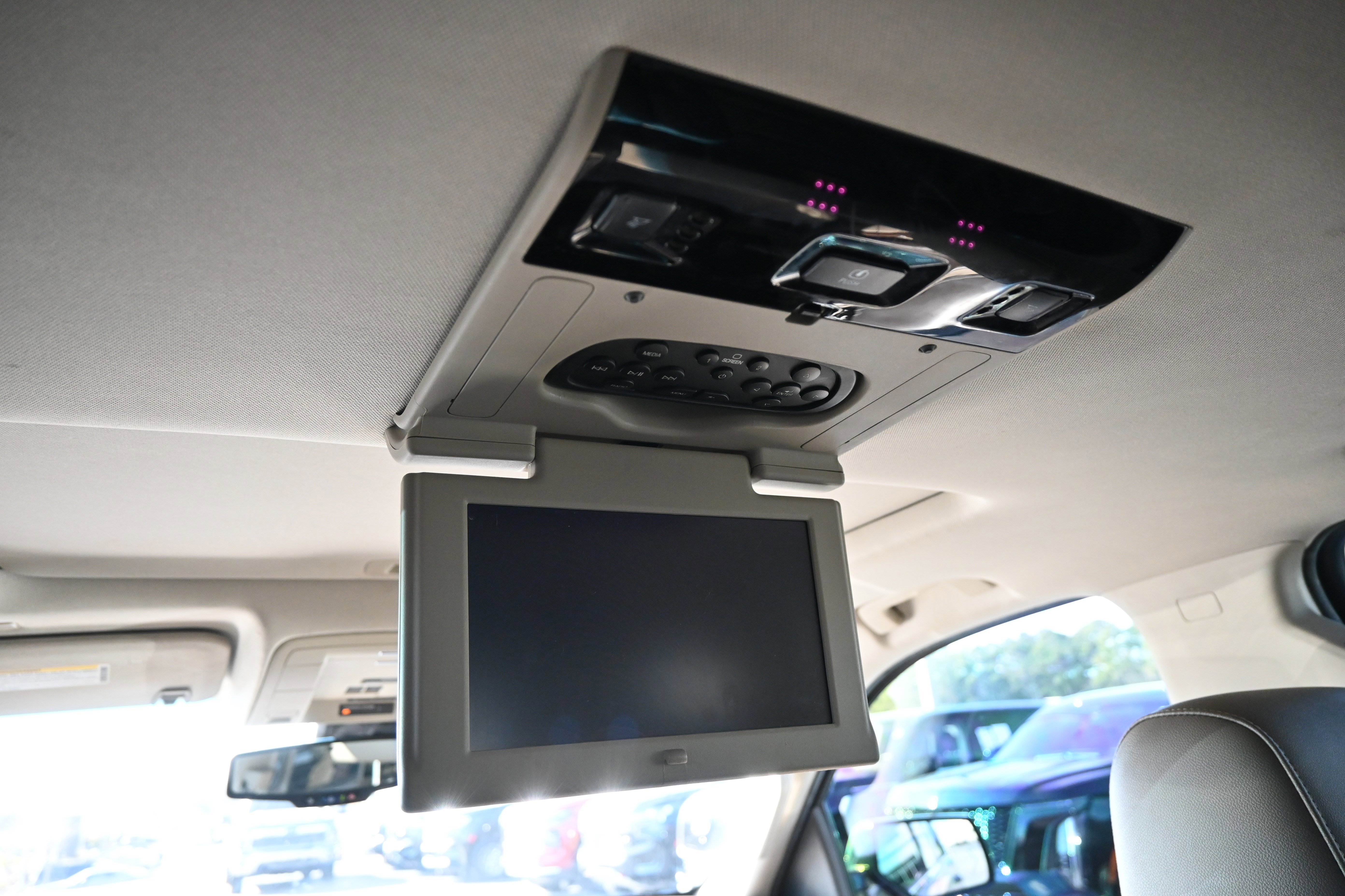 Used 2019 Chevrolet Tahoe LT image 5