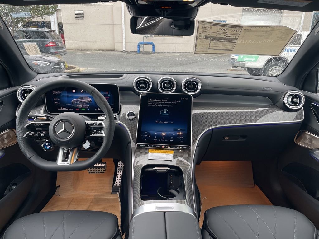 New 2025 Mercedes-Benz GLC 63 AMG S image 8
