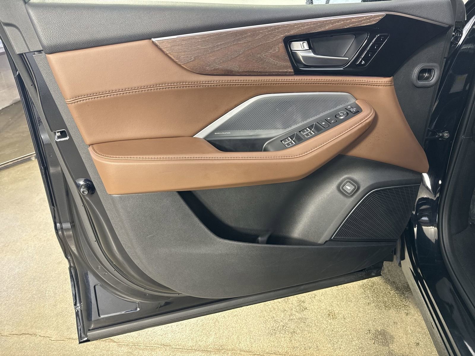 Certified 2026 Acura MDX w/ Advance Package image 22