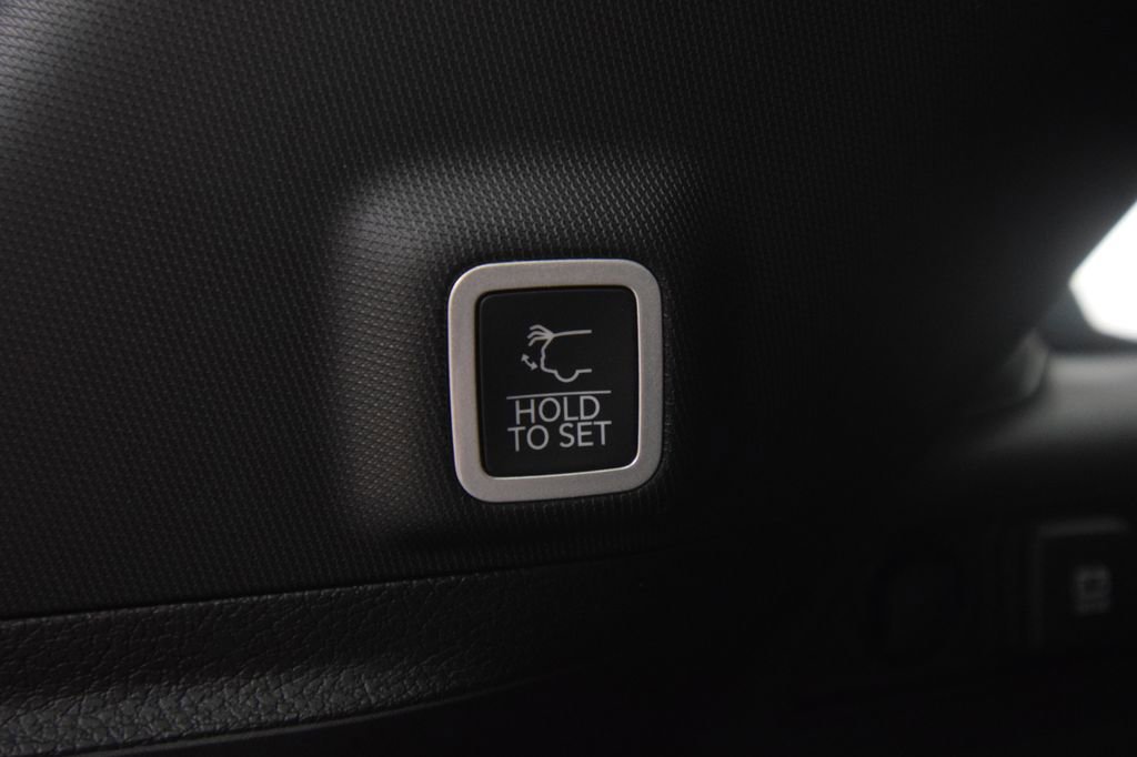 New 2026 Jeep Grand Cherokee Summit AWD/4WD image 44