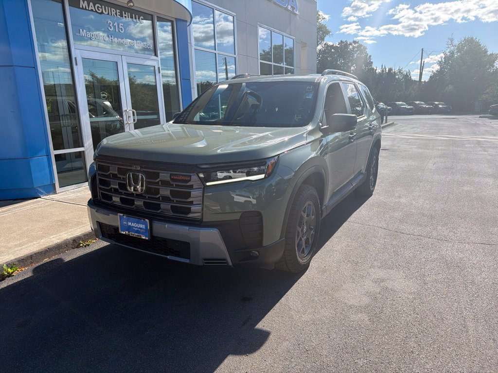 New 2026 Honda Pilot TrailSport