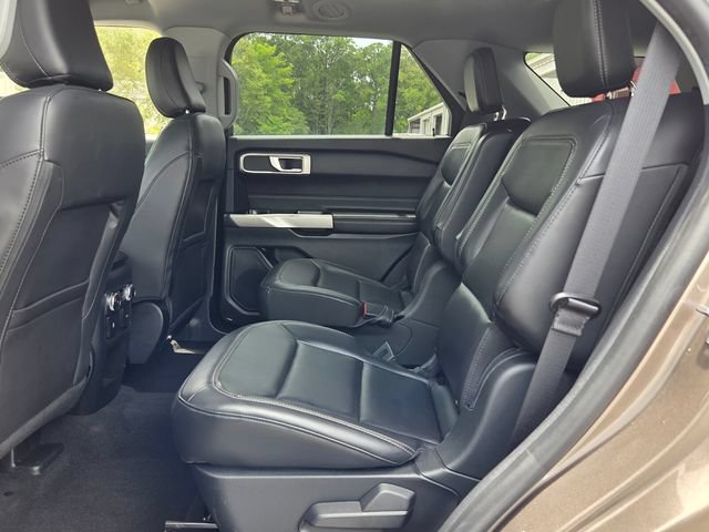 Used 2021 Ford Explorer XLT w/ Equipment Group 202A RWD image 10