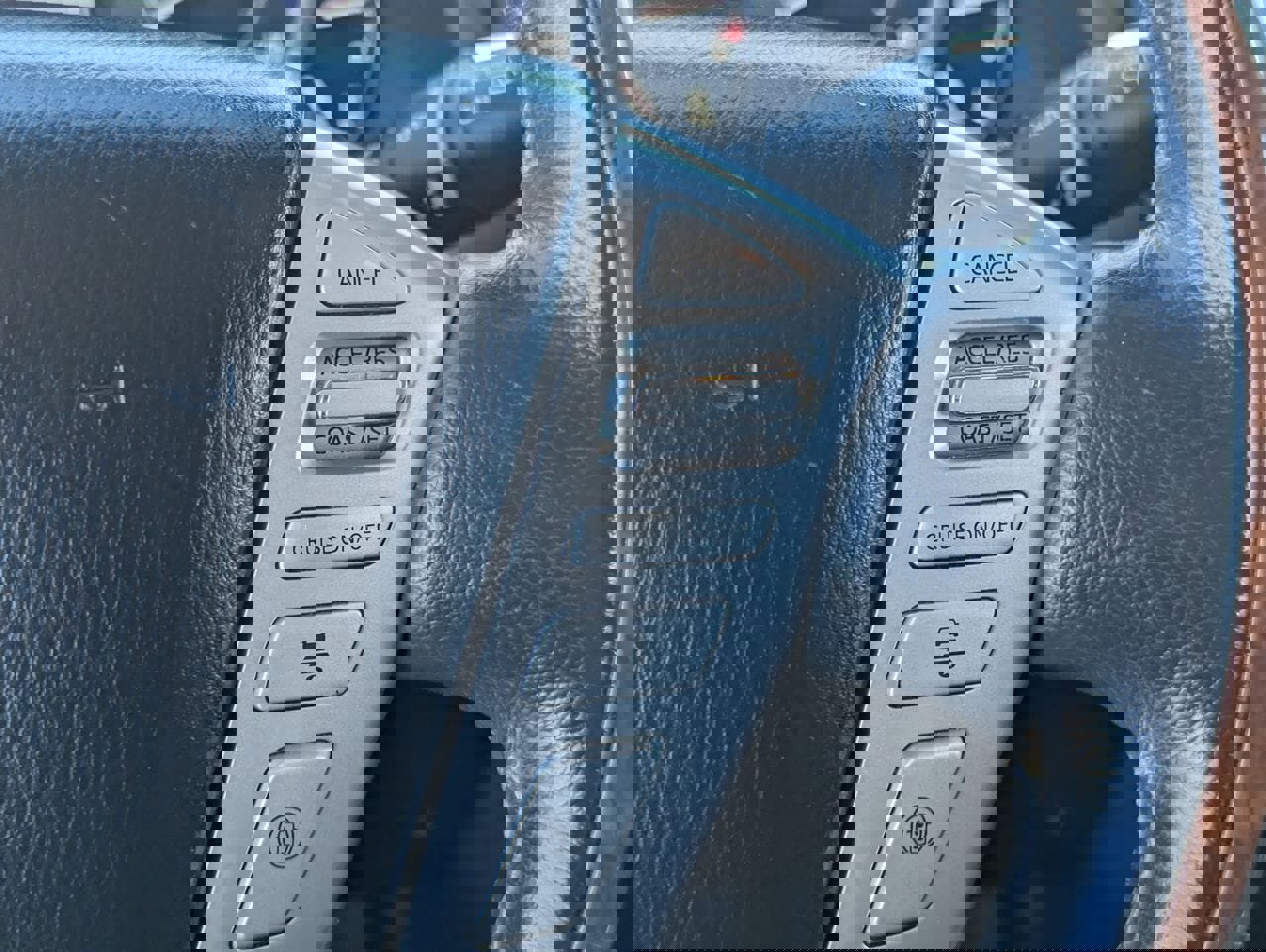 Used 2016 INFINITI QX80 2WD w/ Deluxe Technology Package image 29