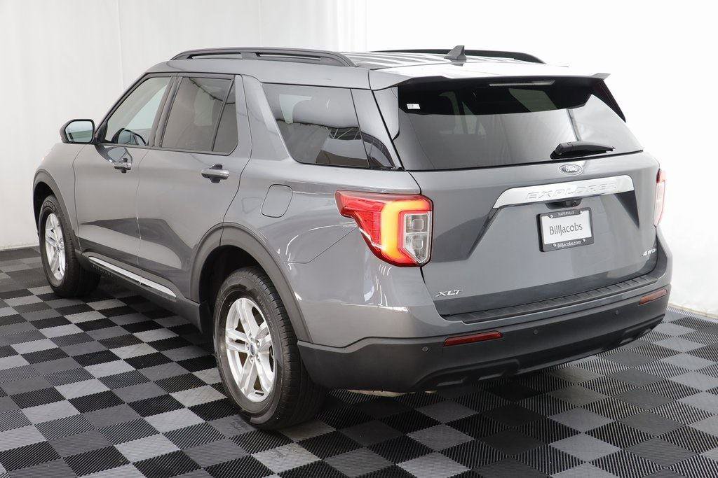 Used 2024 Ford Explorer XLT image 15