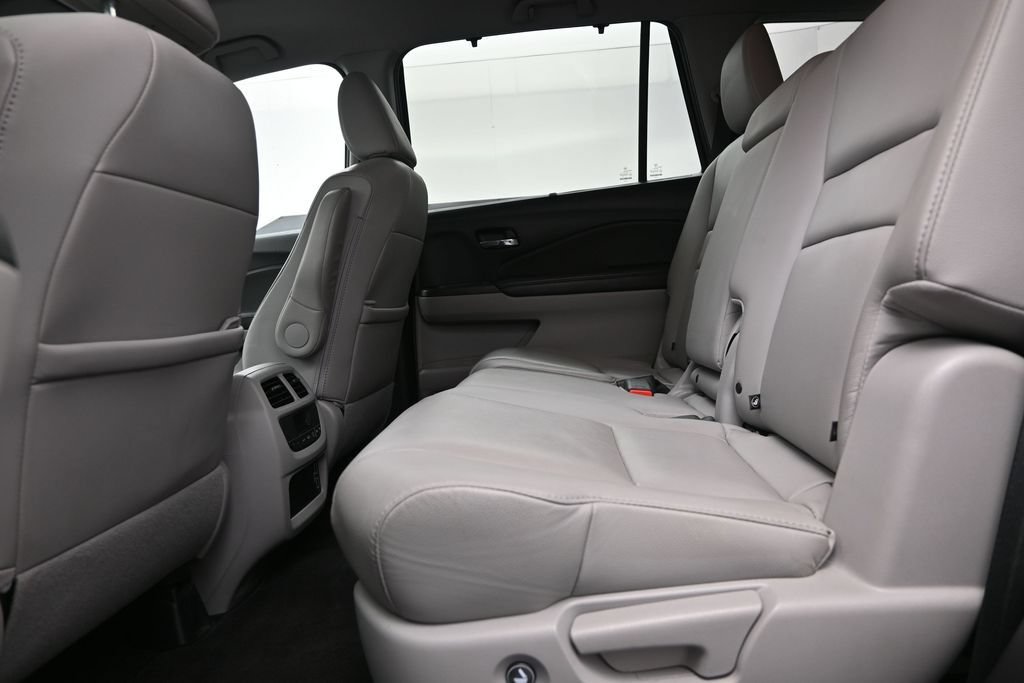 Used 2019 Honda Pilot EX-L image 16