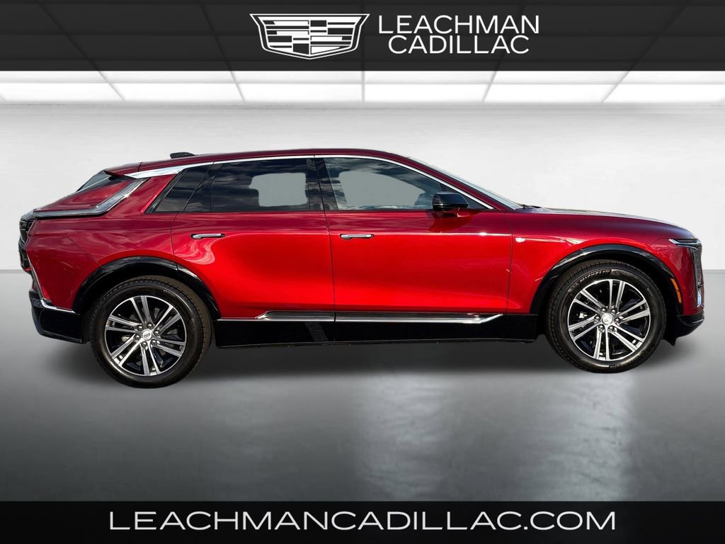 New 2025 Cadillac Lyriq Premium Luxury w/ LPO, Floor Liner Package image 2