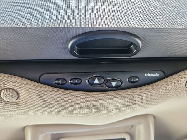 Used 2021 Chevrolet Express 2500 image 78