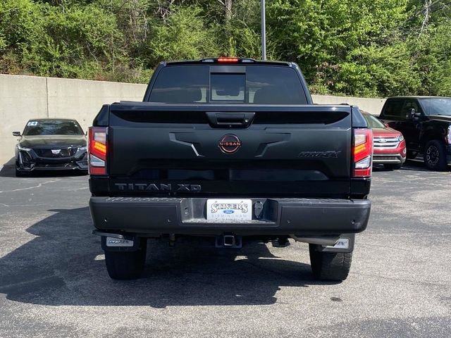 Used 2023 Nissan Titan PRO-4X image 5