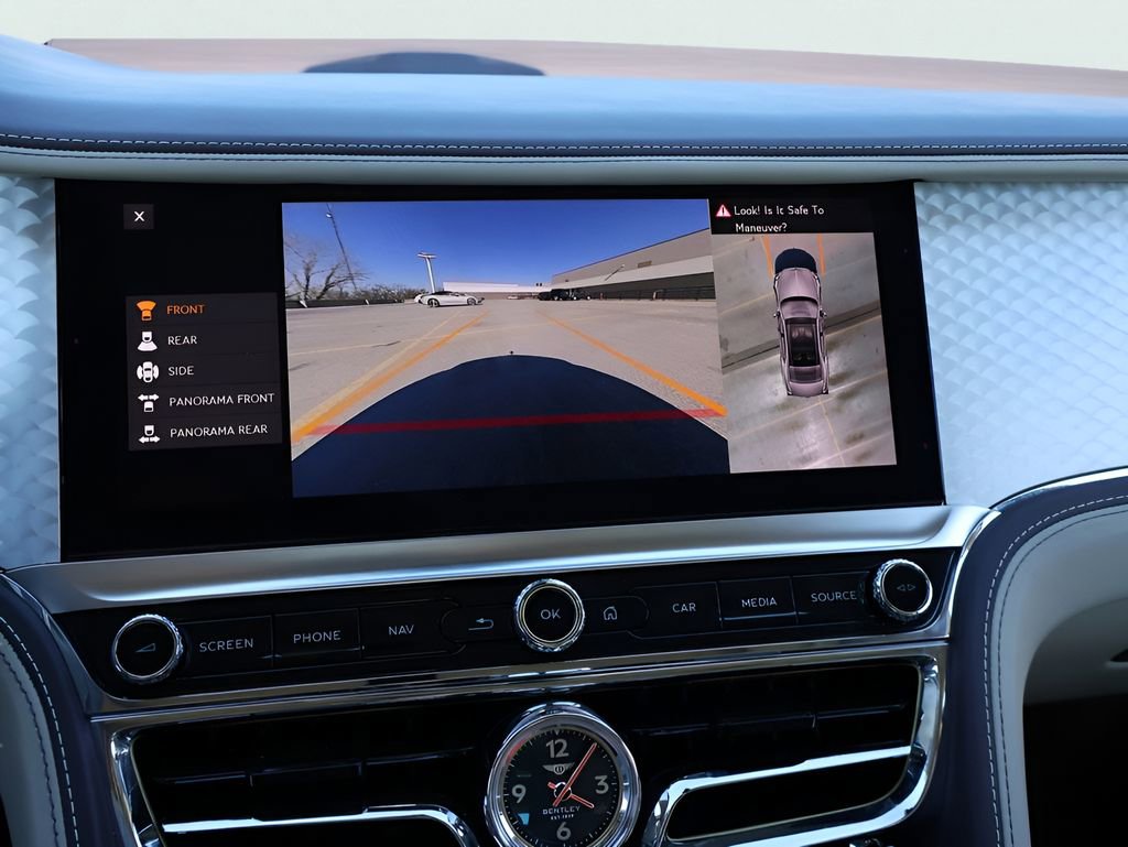 Used 2023 Bentley Flying Spur Azure AWD/4WD image 29