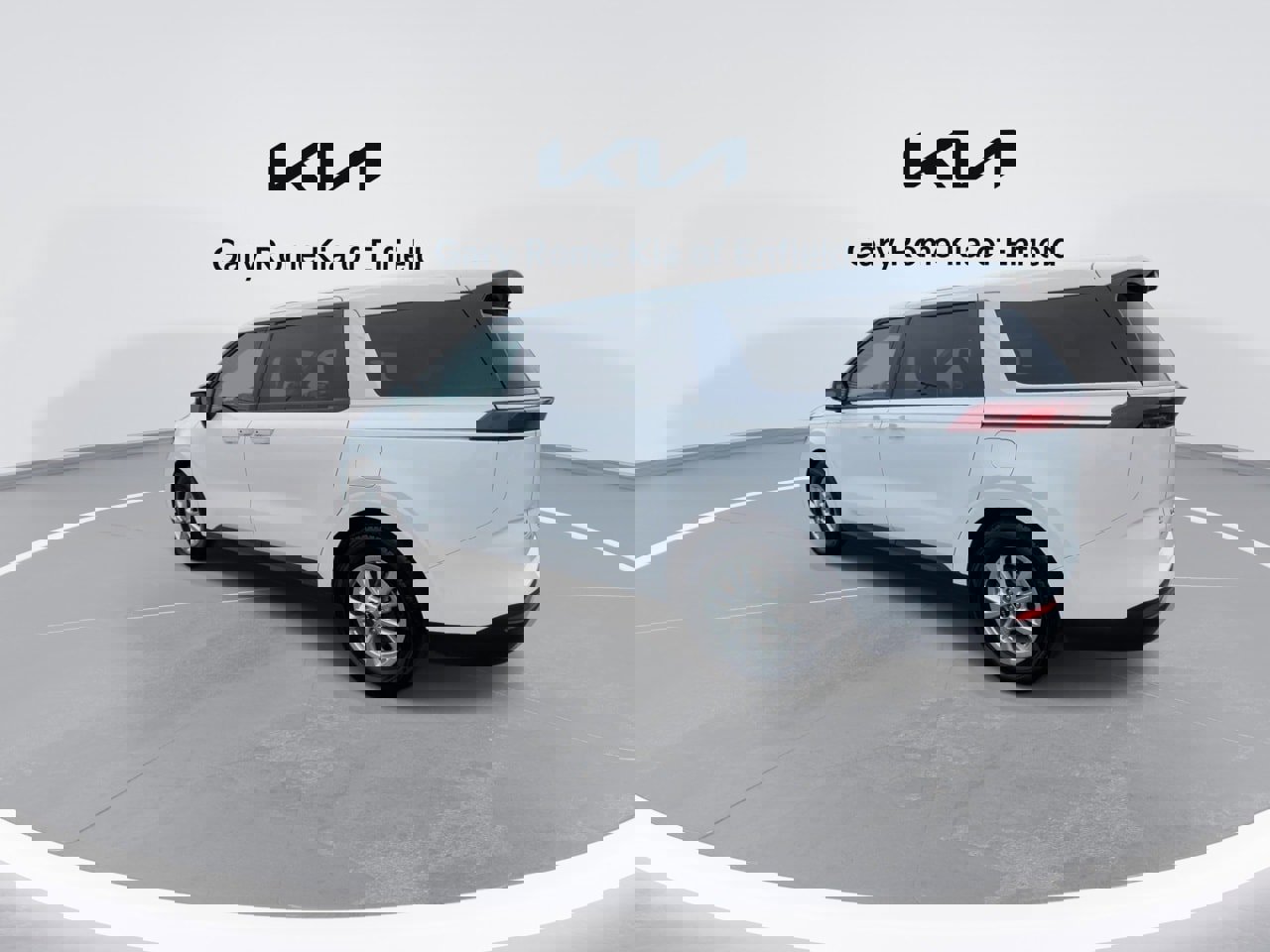 Used 2024 Kia Carnival LX image 6