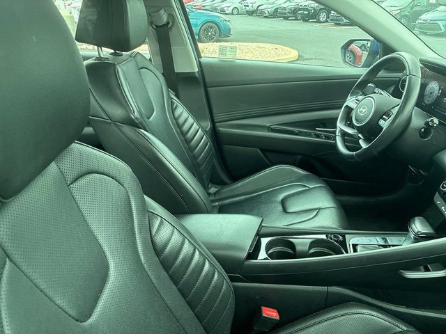 Used 2024 Hyundai Elantra Limited FWD image 24
