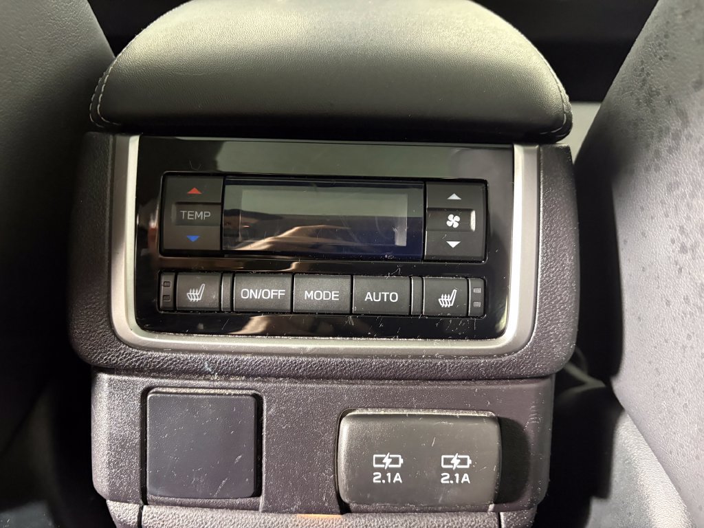 Used 2021 Subaru Ascent Limited w/ Technology Package AWD/4WD image 30