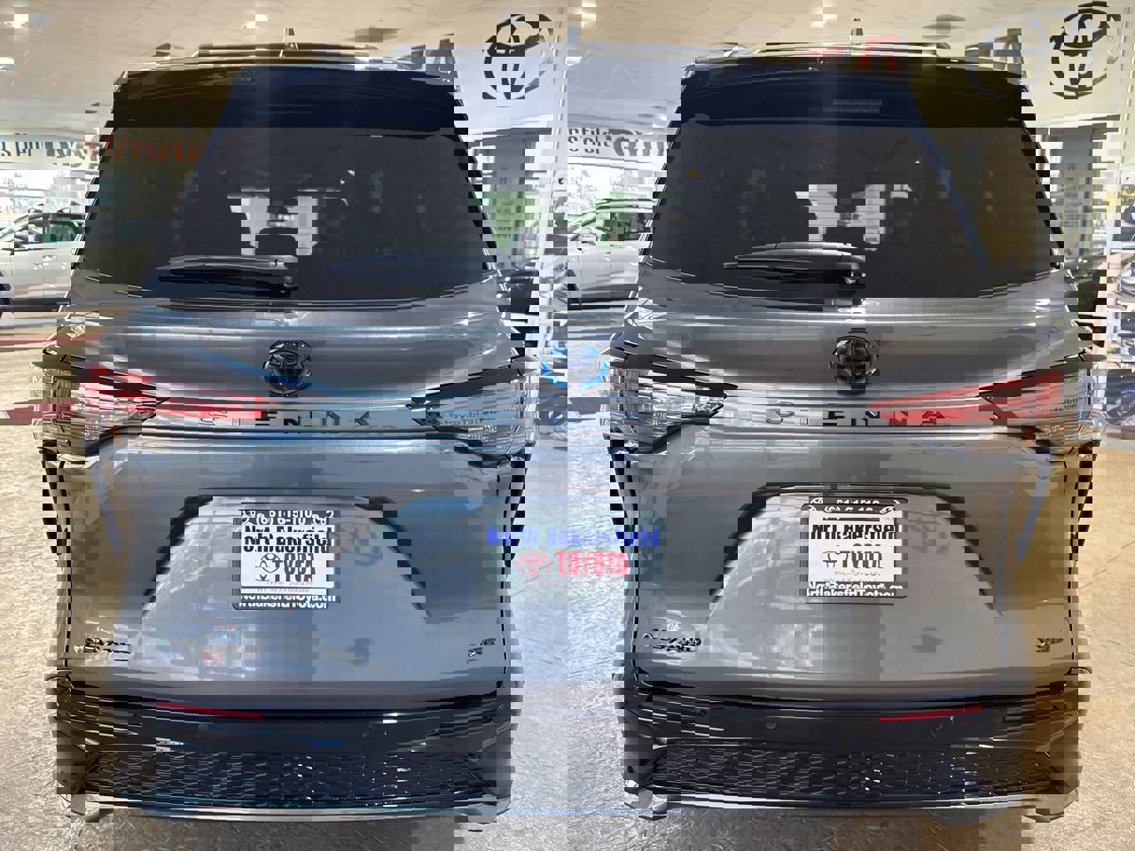 New 2025 Toyota Sienna XSE image 9