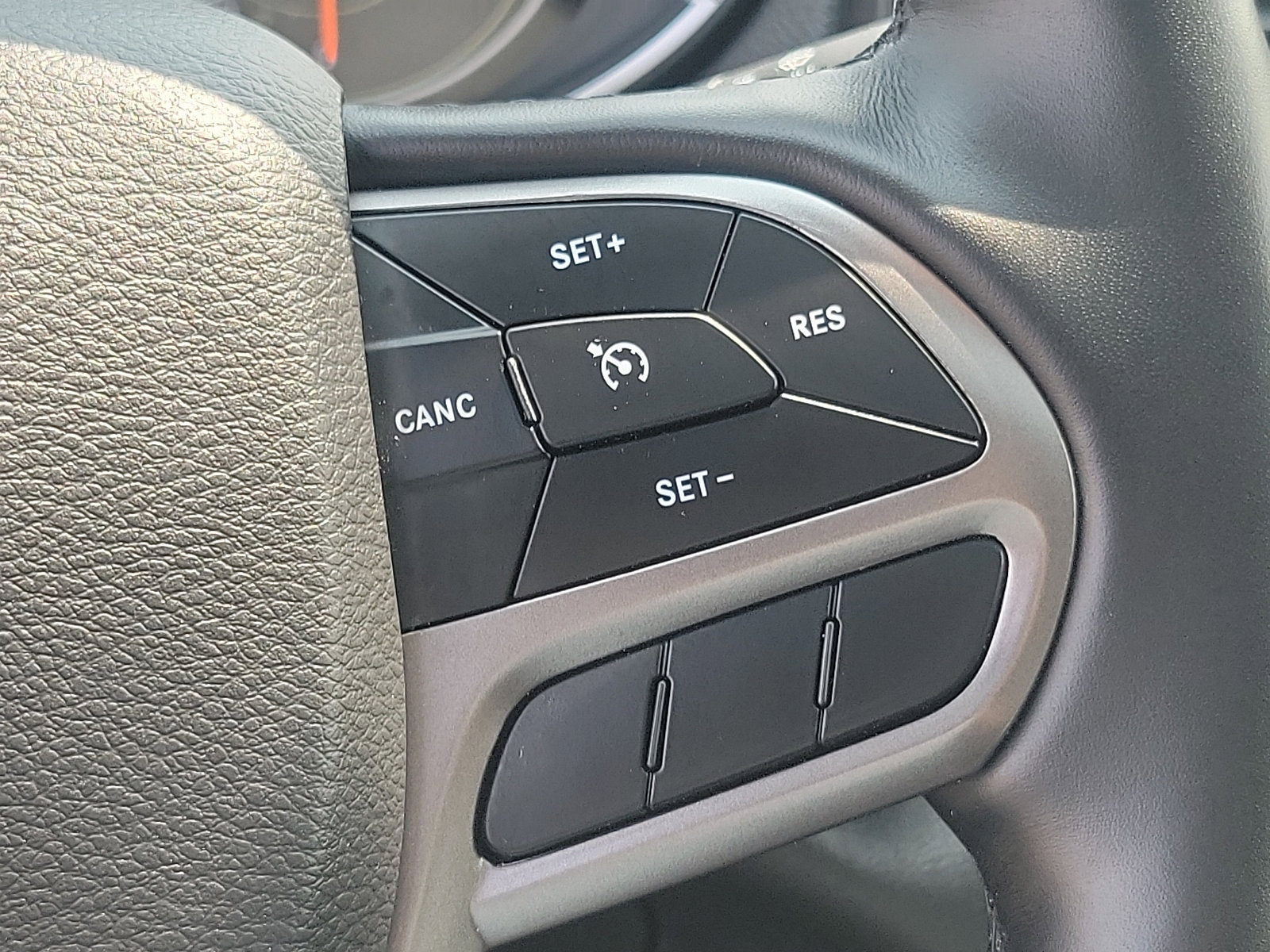 Certified 2020 Jeep Cherokee Limited image 23