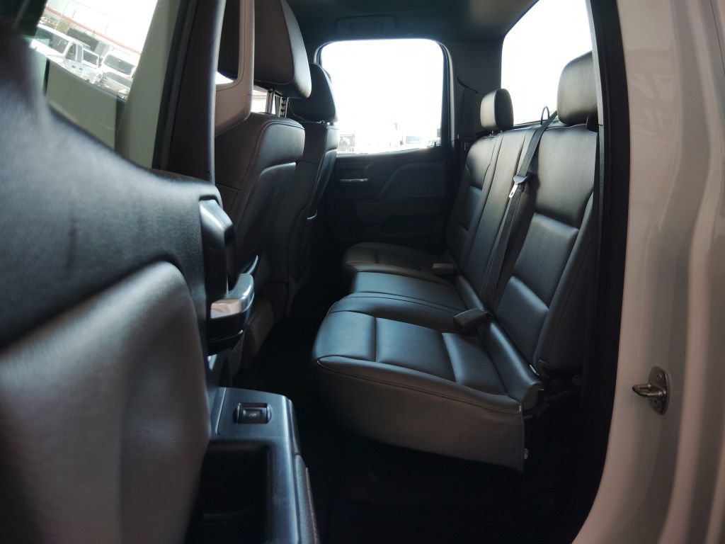 Used 2015 Chevrolet Silverado 3500 W/T AWD/4WD image 16