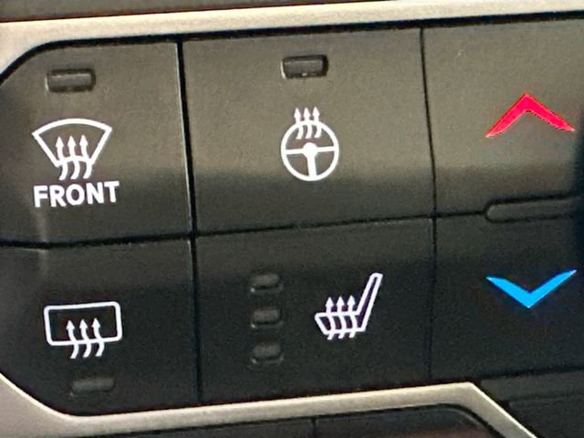 Used 2024 Jeep Wrangler Unlimited Sahara image 17