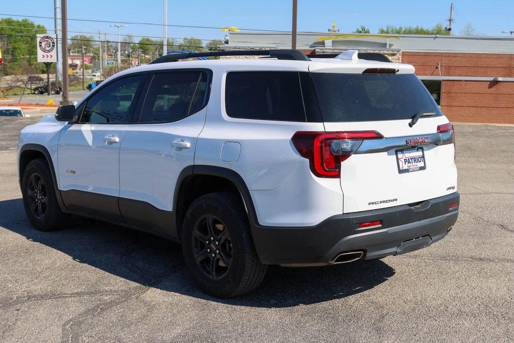 Used 2023 GMC Acadia AT4 w/ Technology Package image 4
