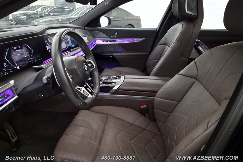 Used 2024 BMW 740i xDrive w/ Executive Package AWD/4WD image 29