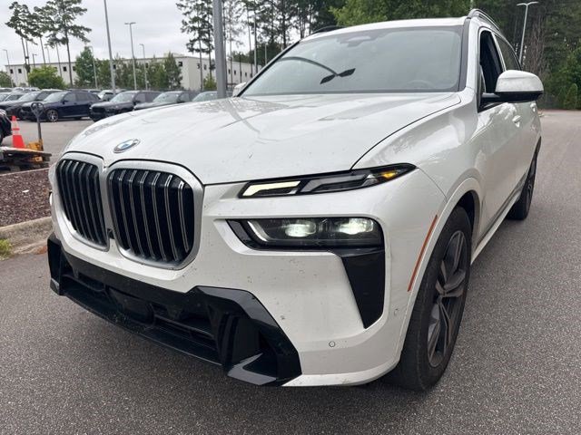Certified 2024 BMW X7 xDrive40i w/ M Sport Package AWD/4WD image 8