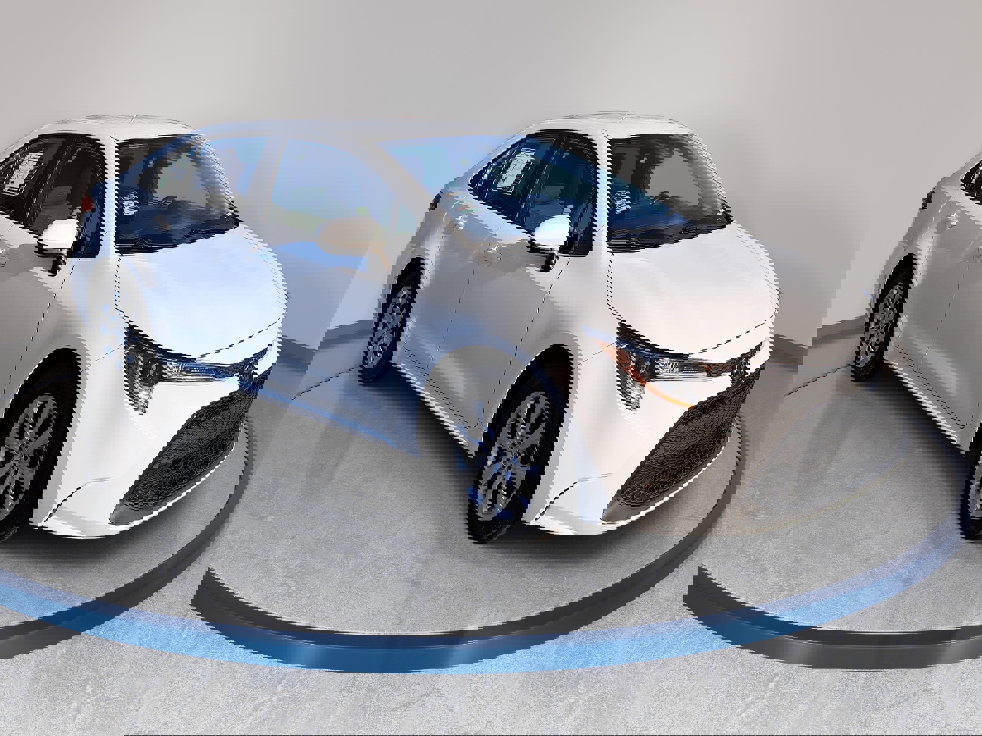 Used 2022 Toyota Corolla LE image 3