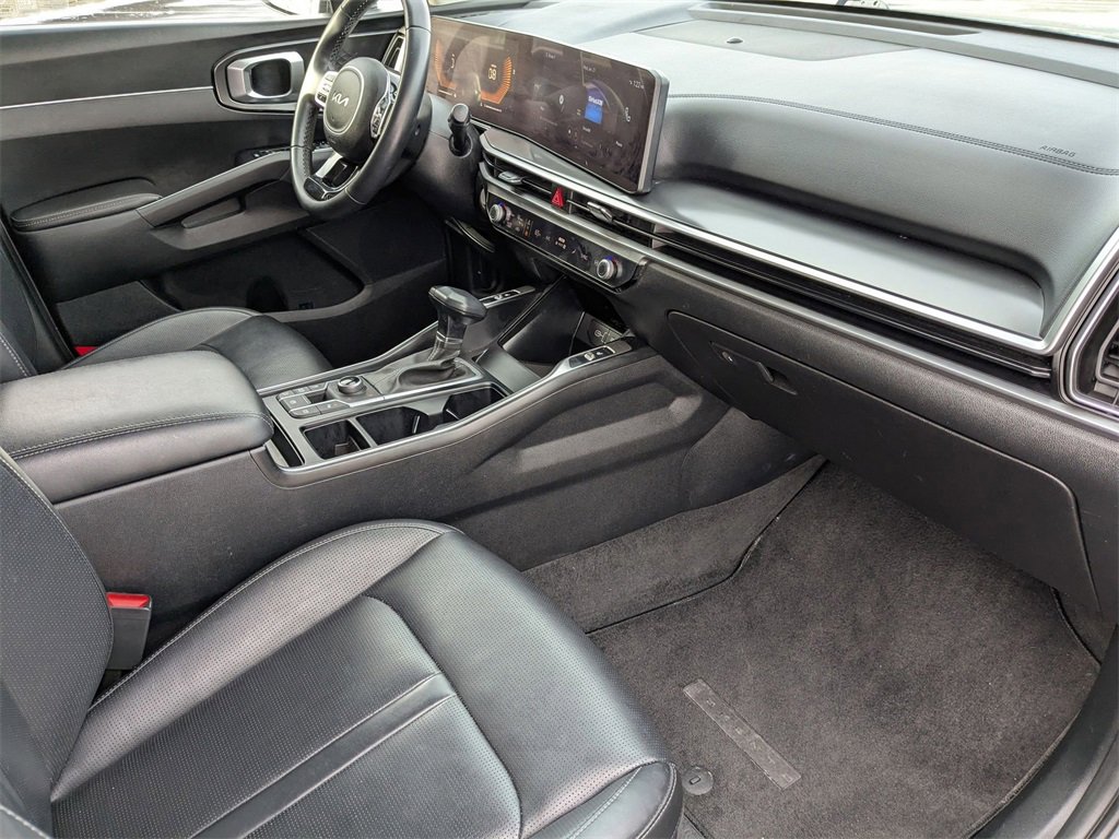 Used 2024 Kia Sorento S image 39