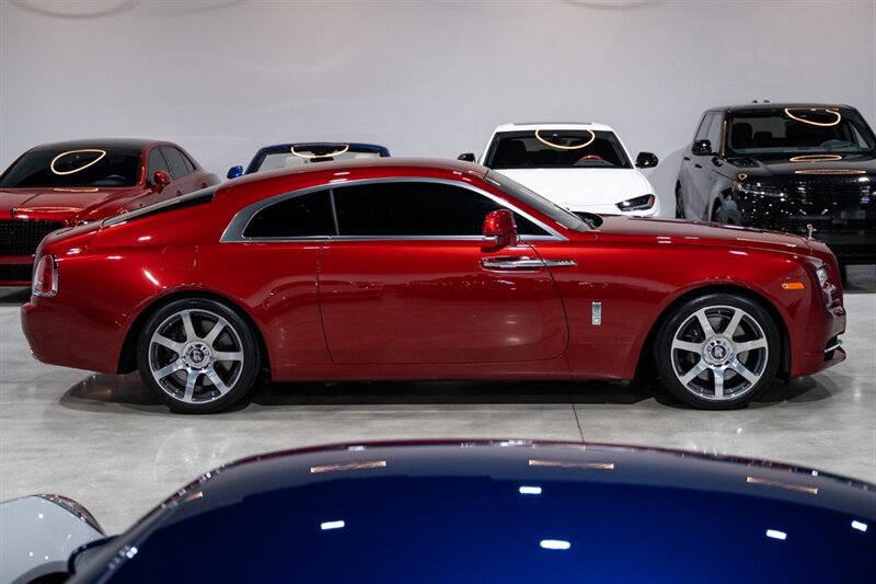 Used 2019 Rolls-Royce Wraith RWD image 7