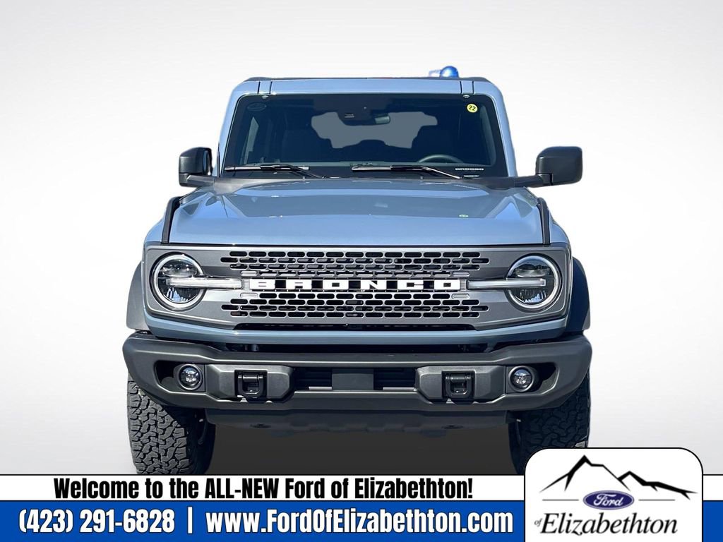 New 2025 Ford Bronco Badlands image 9